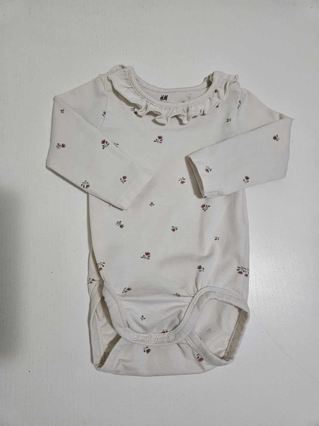 H&M • Floral Print Bodysuit