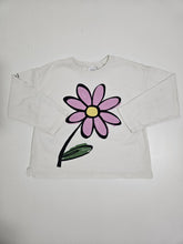 Load image into Gallery viewer, Zara • Flower Shirt
