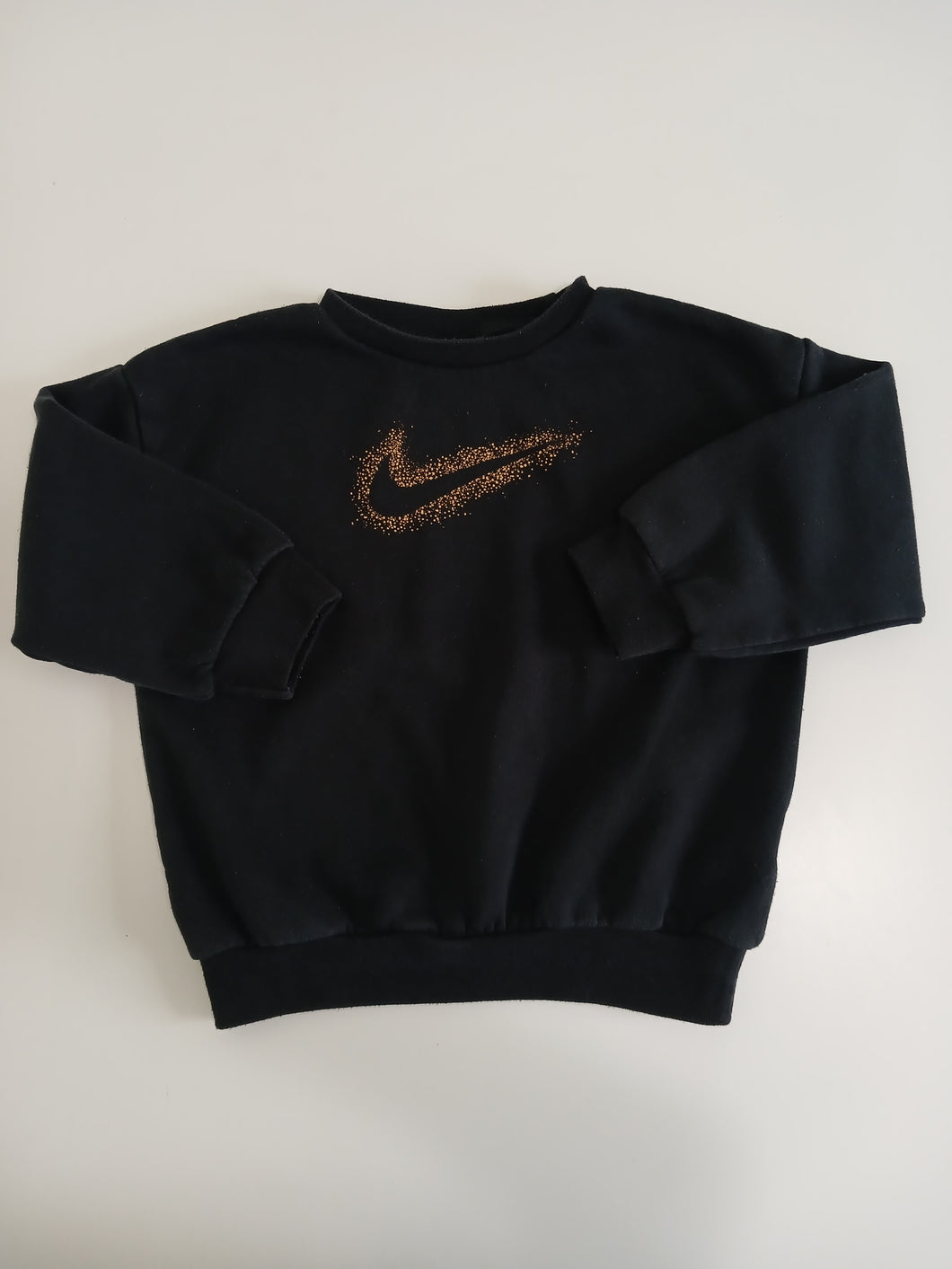 <b>Nike<b/> Pullover Sweater