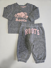 Cargar imagen en el visor de la galería, ROOTS • Salt &amp; Pepper Jogger Suit
