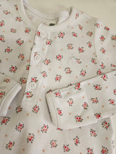 Cargar imagen en el visor de la galería, Baby Gap • Floral Print Sleep Gown
