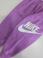 Load image into Gallery viewer, Nike • Purple Jogger Pants
