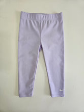 Load image into Gallery viewer, Nike • Athletic Leggings
