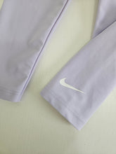Load image into Gallery viewer, Nike • Athletic Leggings
