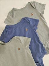 Load image into Gallery viewer, Baby Gap • 3pk Bodysuits
