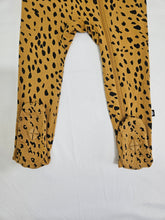 Cargar imagen en el visor de la galería, Kyte Baby • Merigold Cheetah Sleeper
