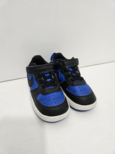 Load image into Gallery viewer, Nike • Court Borough Low Recraft Shoes 8C
