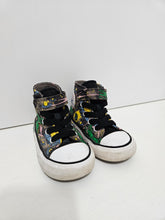 Load image into Gallery viewer, Converse • Dinoverse Hi Chuck Taylor Shoes 5C
