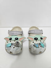 Load image into Gallery viewer, Crocs • Star Wars Baby Yoda 11C
