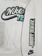 Cargar imagen en el visor de la galería, Nike • White Hoodie [5-6 years]
