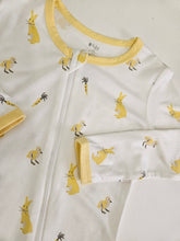 Cargar imagen en el visor de la galería, Kyte Baby • Hop Bamboo Romper
