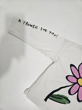Load image into Gallery viewer, Zara • Flower Shirt
