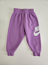 Load image into Gallery viewer, Nike • Purple Jogger Pants
