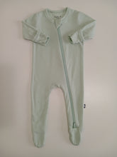 Load image into Gallery viewer, &lt;b&gt;Kyte Baby&lt;/b&gt; Mint Bamboo Sleeper
