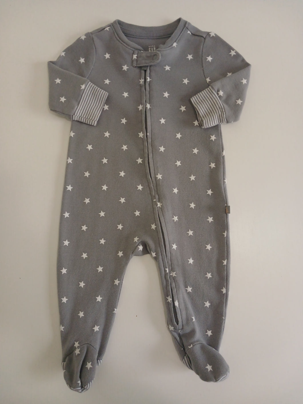 <b>Baby Gap</b> Star Print Sleeper 2