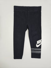 Cargar imagen en el visor de la galería, Nike • Leggings
