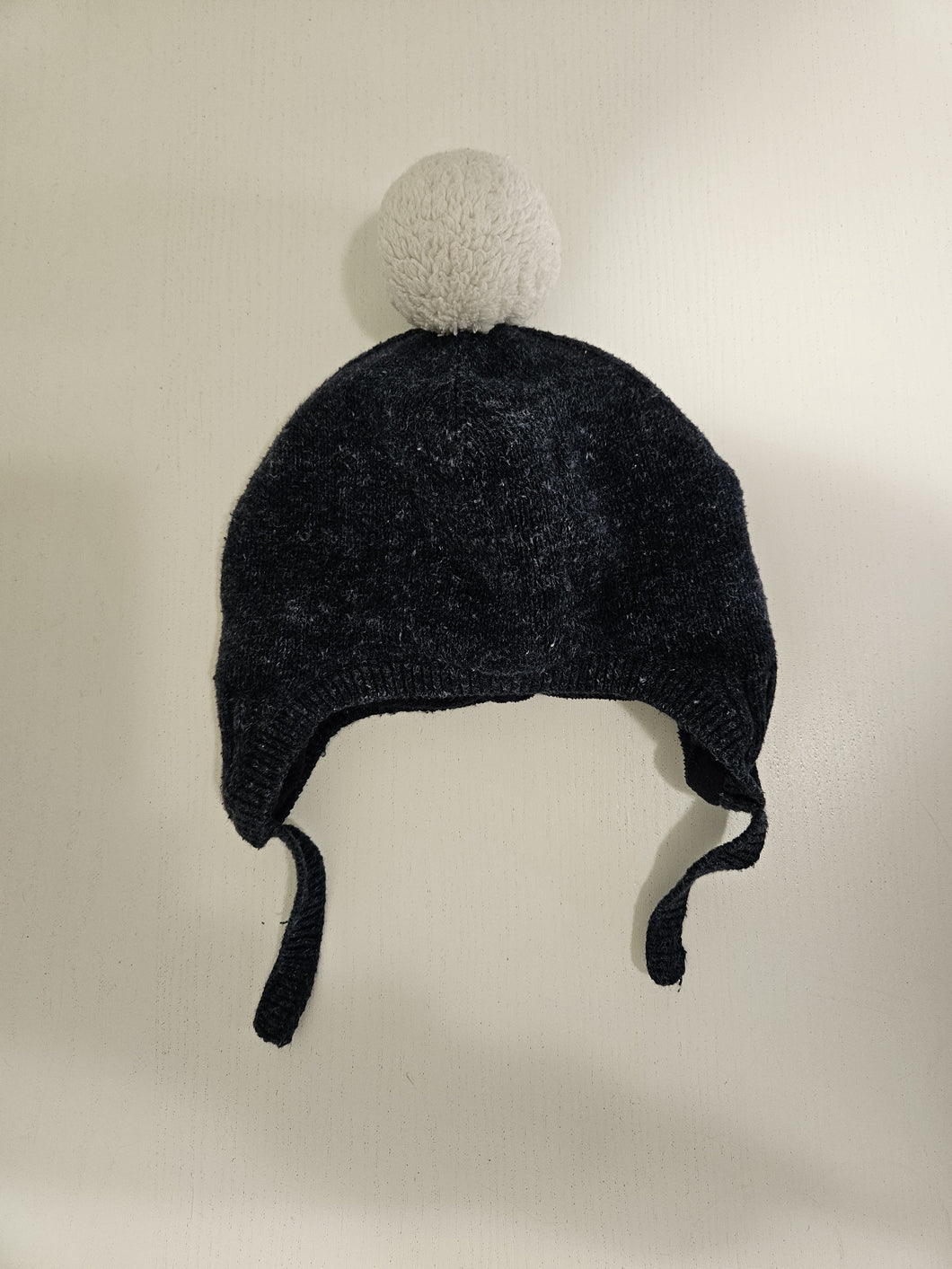 Baby Gap • Pompom Hat