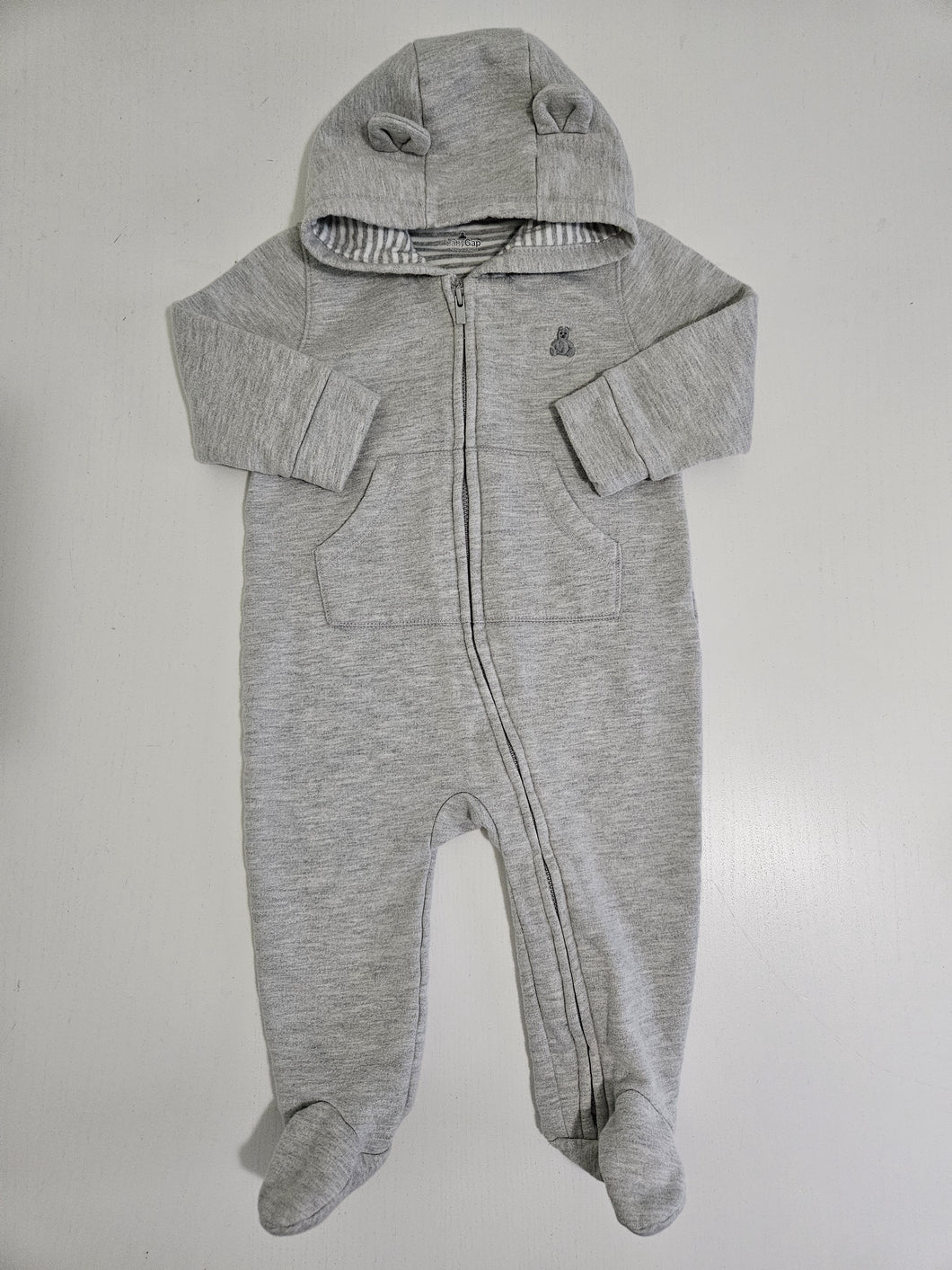 Baby Gap • Light Grey Bunting Suit