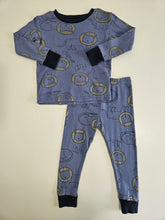 Charger l&#39;image dans la galerie, Other • Lion Print Pajamas

