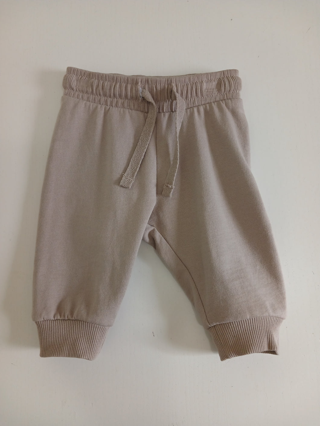 <b>H&M</b> Tan Joger Pants