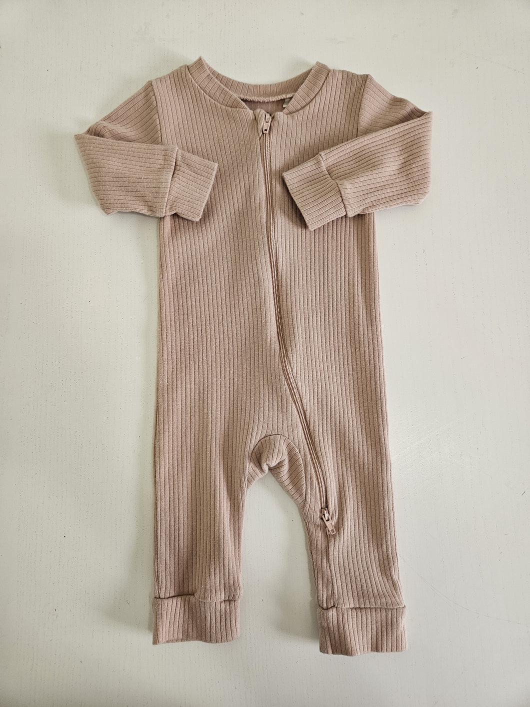 Other • Pink Beige Ribbed 2-Way Zip Sleeper