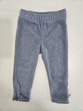 Cargar imagen en el visor de la galería, Baby Gap • Fleece Ankle Zip Pants
