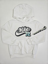 Cargar imagen en el visor de la galería, Nike • White Hoodie [5-6 years]
