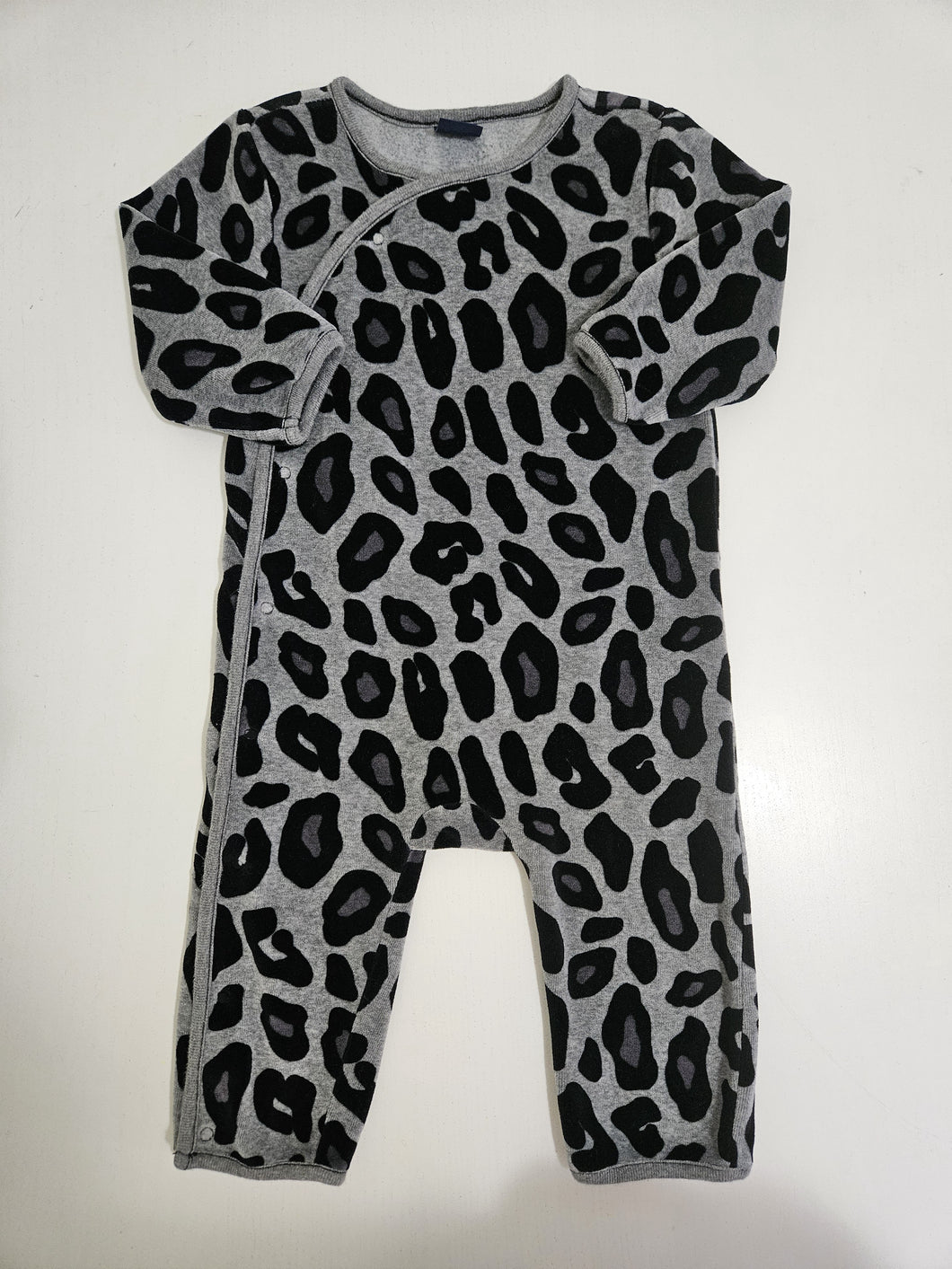 Baby Gap • Soft Leopard Onepiece