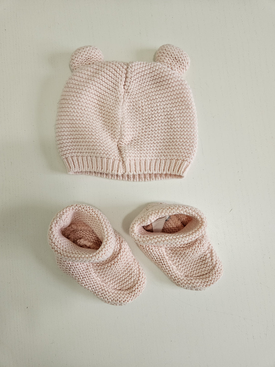 Baby Gap • Pink Bear Knit Hat & Booties