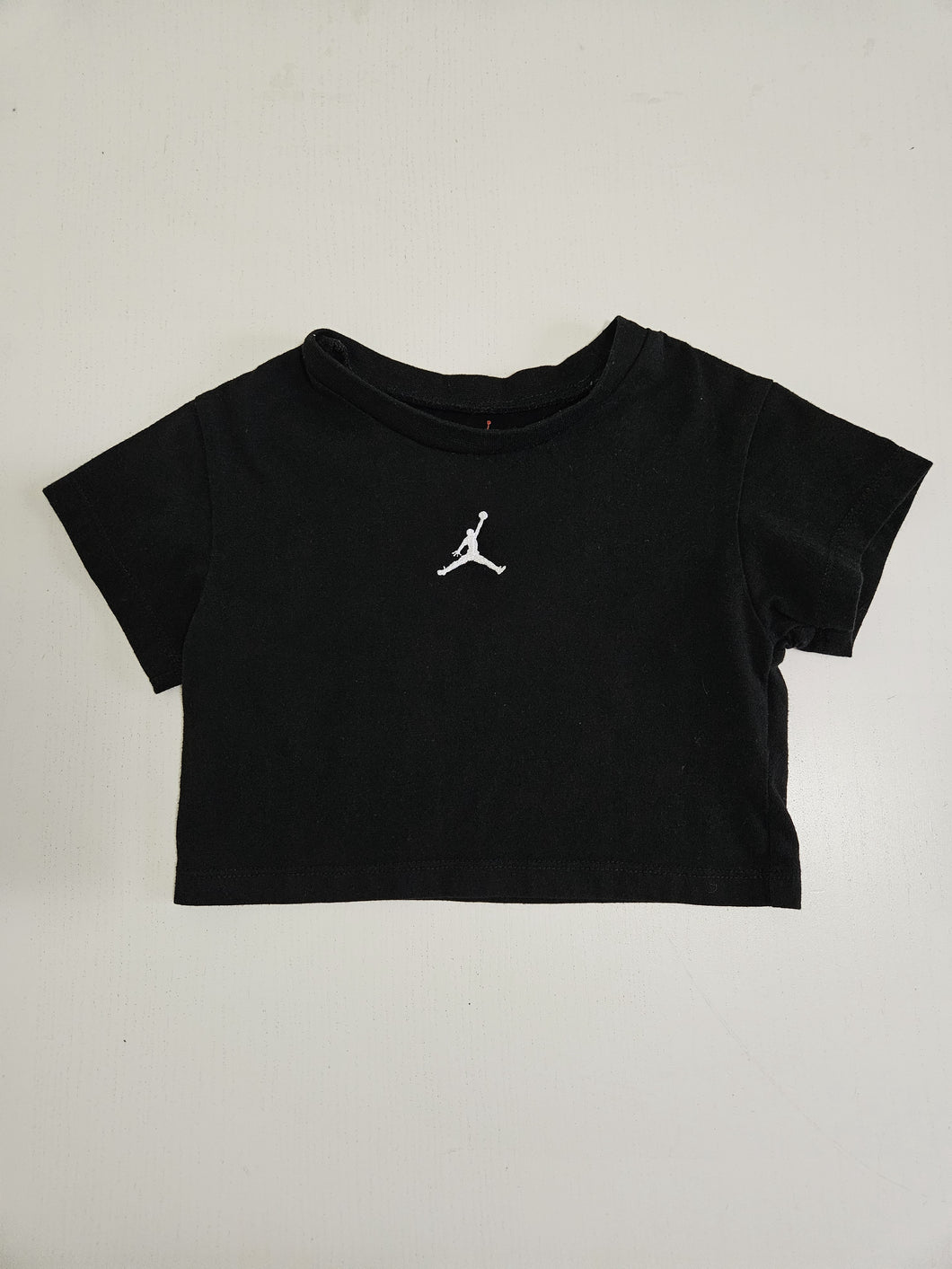 Jordan • Crop Style Shirt