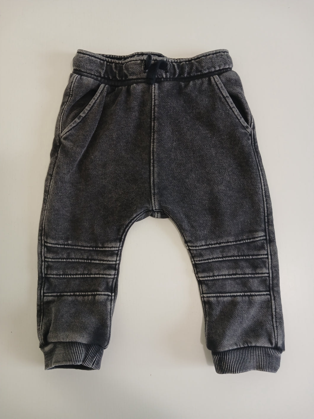 <b>H&M</b> Black Acid Wash Pants