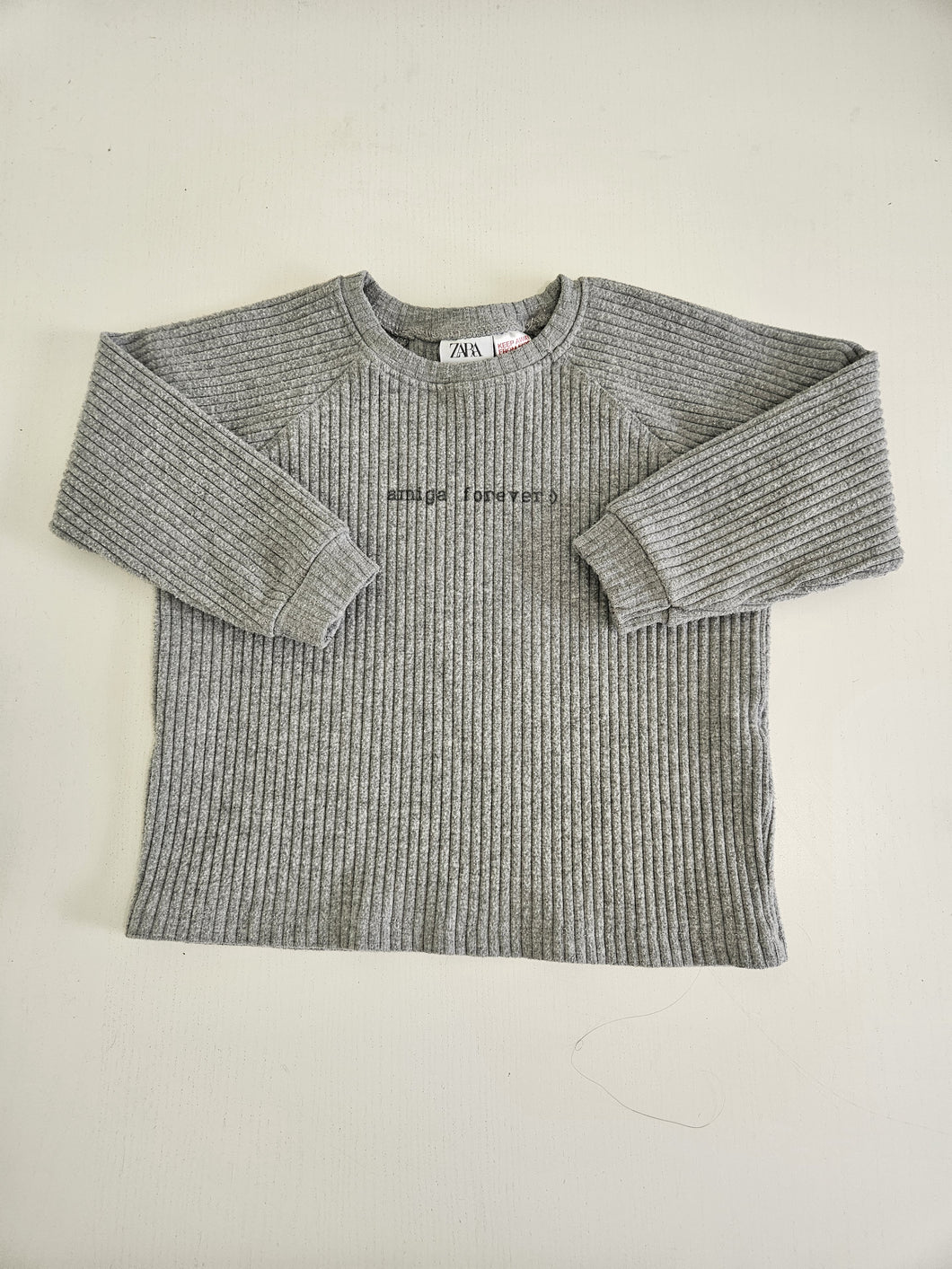 Zara • Amiga Forever Ribbed Shirt