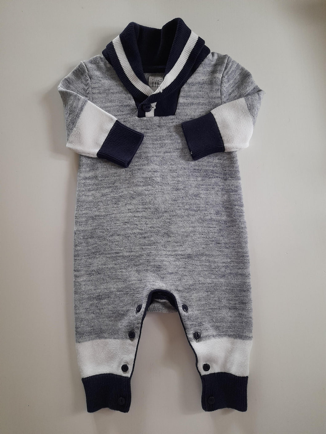 Tenue une pièce en tricot <b>Baby Gap</b>